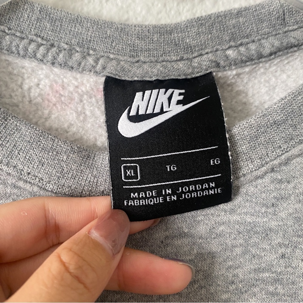 Nike Club Fleece Crew Sweatshirt Gray Size XL - Picture 3 of 12